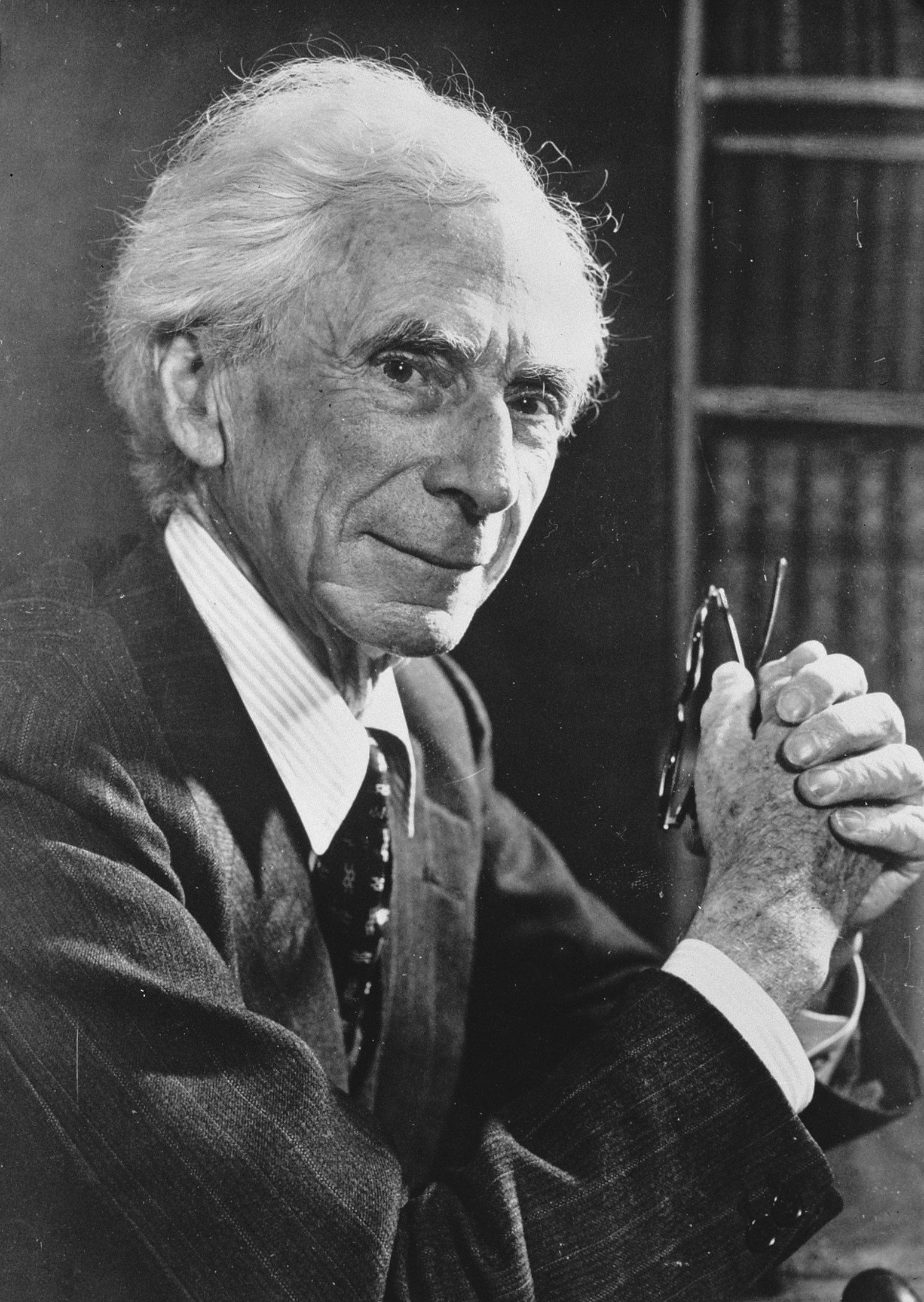 Bertrand Russell en novembre 1957. Source : Wikipédia.